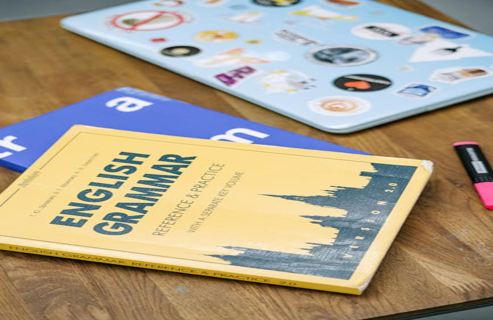 Is het bedoeld of bedoelt? Een uitleg over grammatica en stadentaal