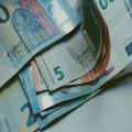 Hoeveel geld neem je mee op een stedentrip in de zomer van 2026? Een realistisch budget