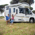 Reizen met een tweedehands camper? Zo geef je het interieur eenvoudig een make-over met wr